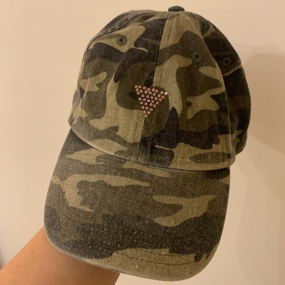 Worn once. Great condition.